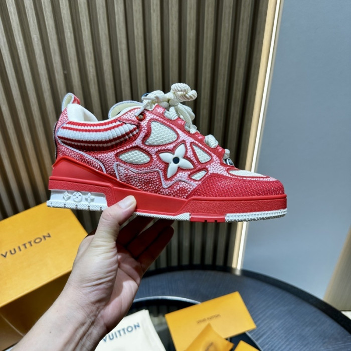 LV snekaers 229