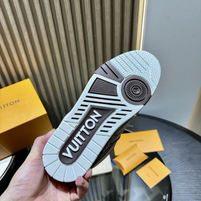 LV snekaers 231