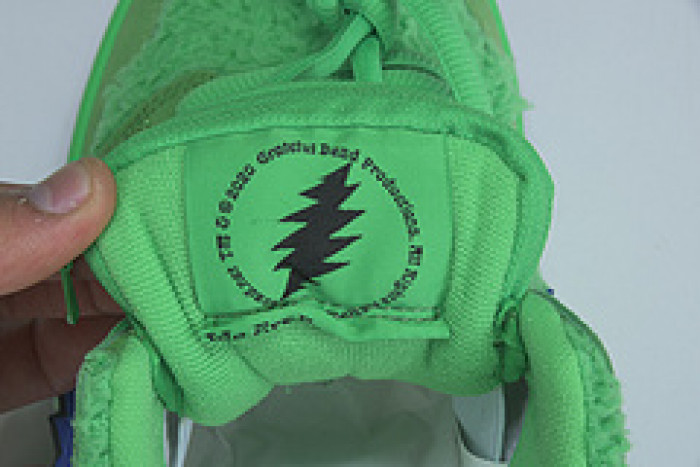 grateful dead x nike sb dunk low“ green bear” cj5378-300