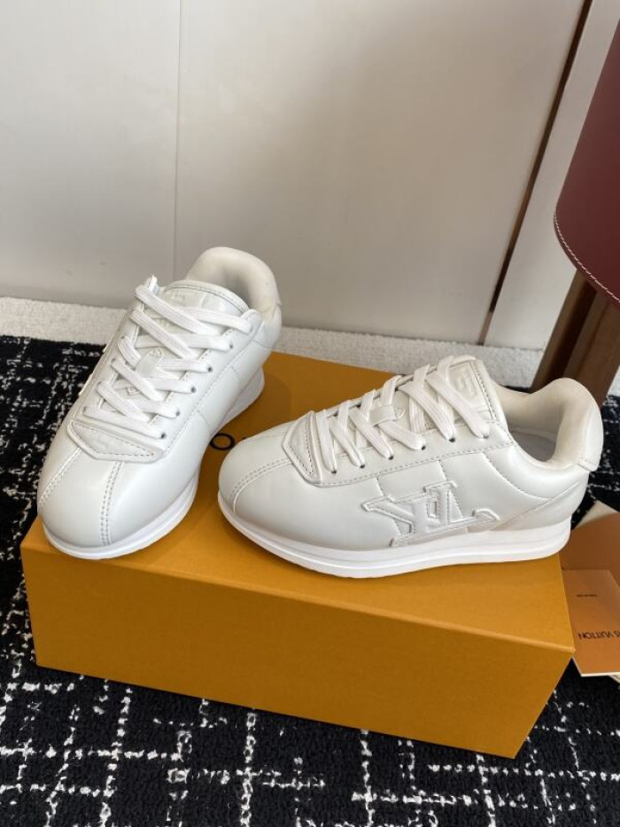 LV snekaers 218
