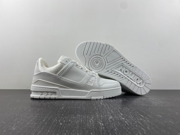 lv snekaers 87