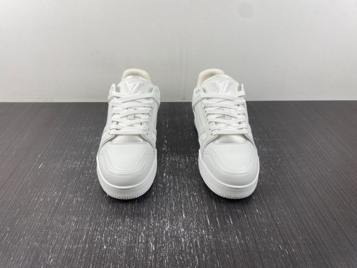 lv snekaers 87