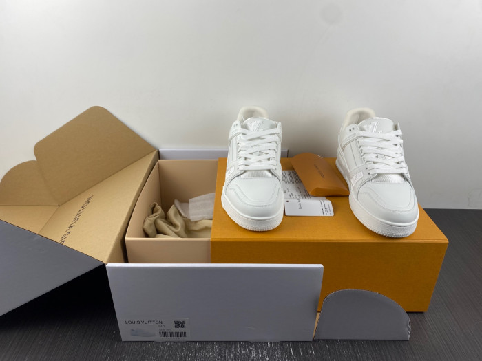 lv snekaers 87