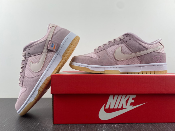 nike dunk low teddy bear-dz5318-640