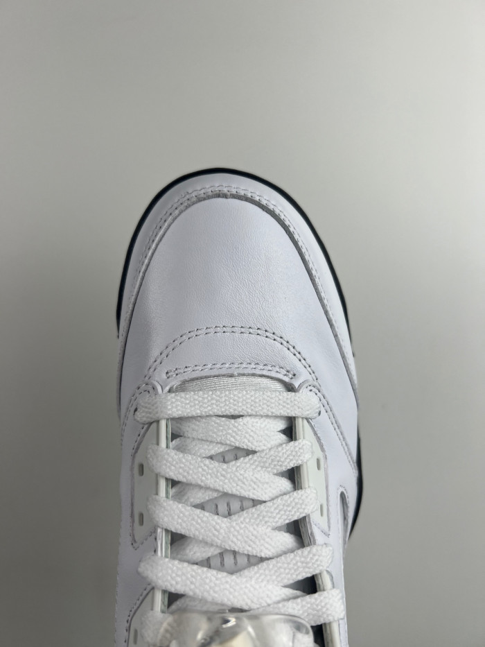 Air Jordan 5 Retro "White and Black"-DD0587-110