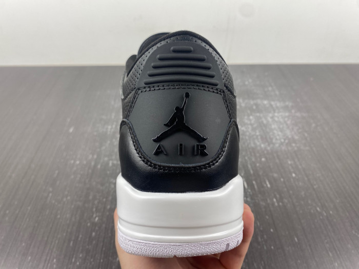 nike air jordan retro 3-136064-020