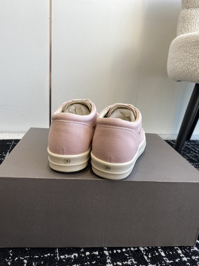 Rick Owen R000059