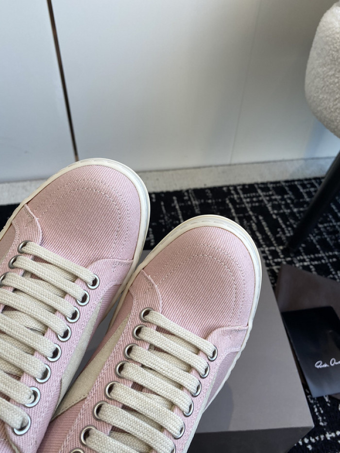 Rick Owen R000059