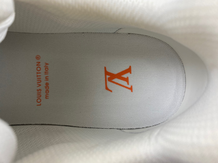 lv snekaers 85