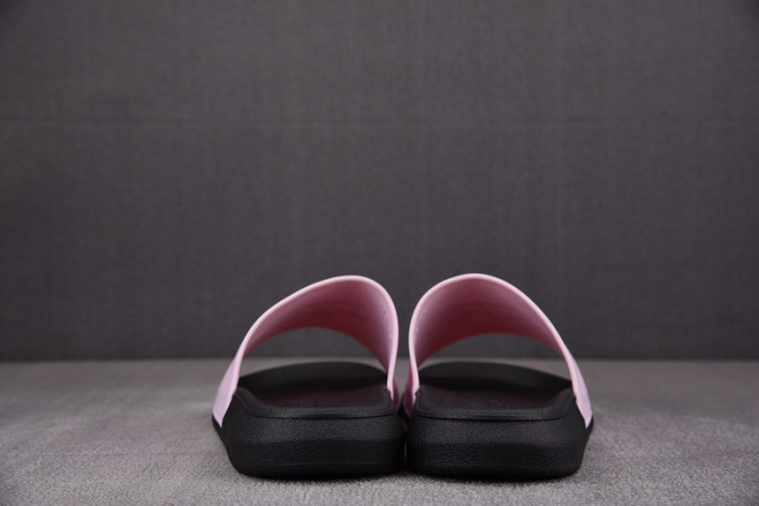 mcq sandal 03