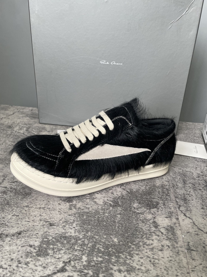 Rick Owen R000076