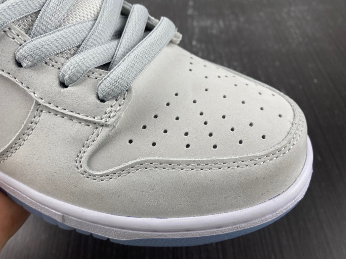 nike sb dunk low white lobster (friends and family)- fd8776-100