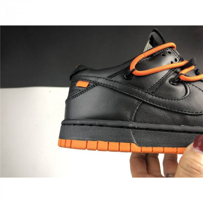 o-w nike dunk low univeristy red wolf grey ct0856-002