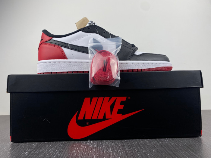 air jordan 1 low og “black toe” white/ black-varsity red 555088 125