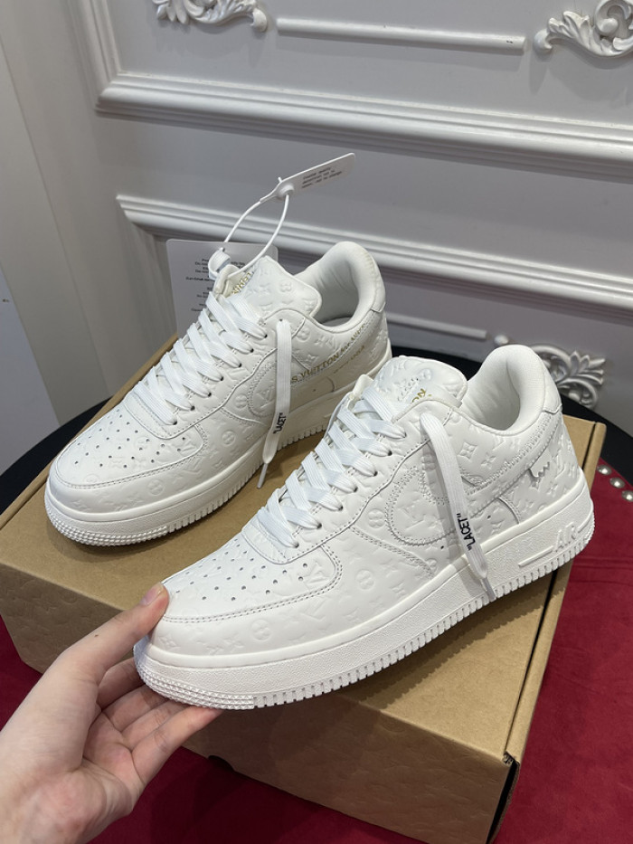 l&v snekaers 55